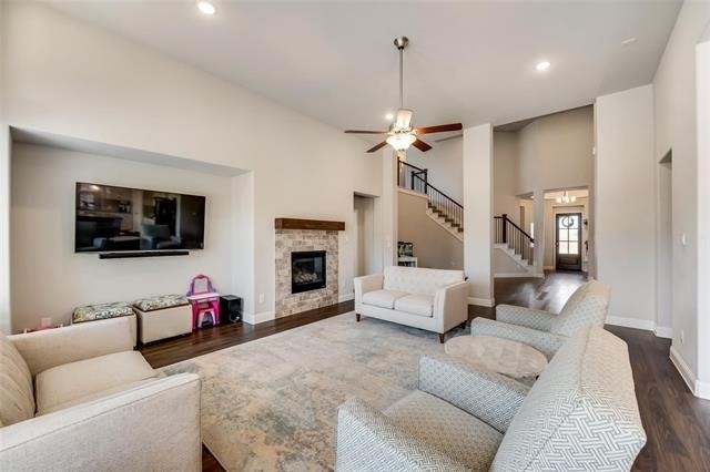 1228 Carinna Drive - Photo 8