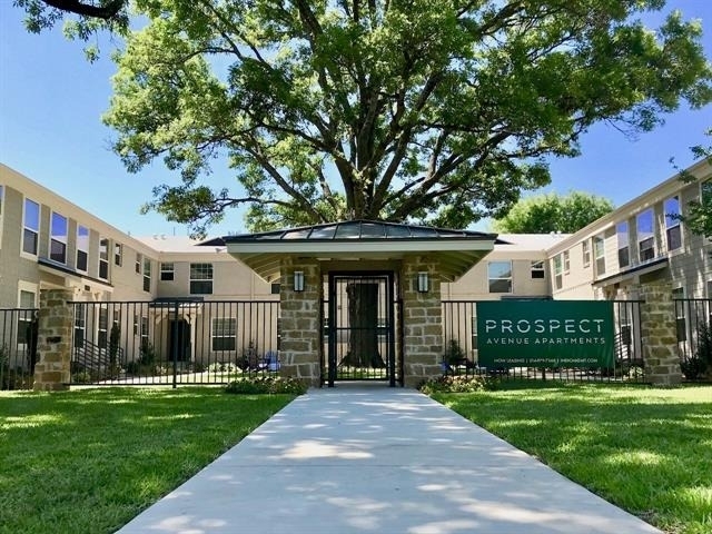 6304 Prospect Avenue - Photo 12