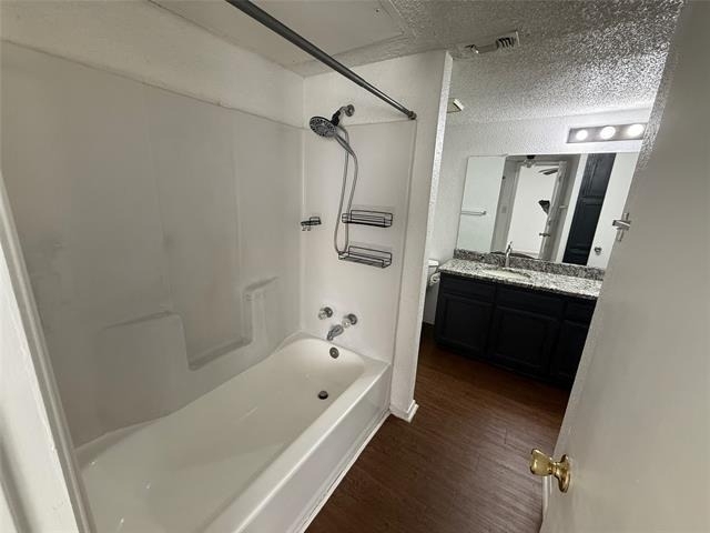 422 W 4th Street - Photo 11