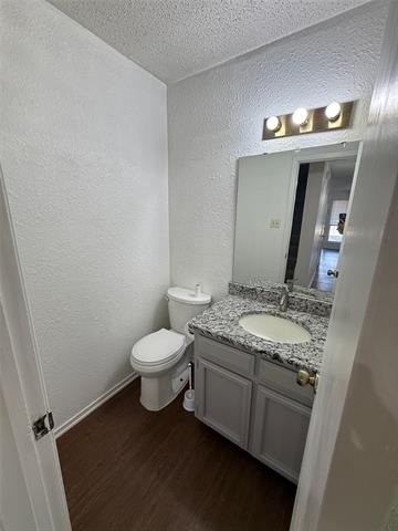 422 W 4th Street - Photo 16