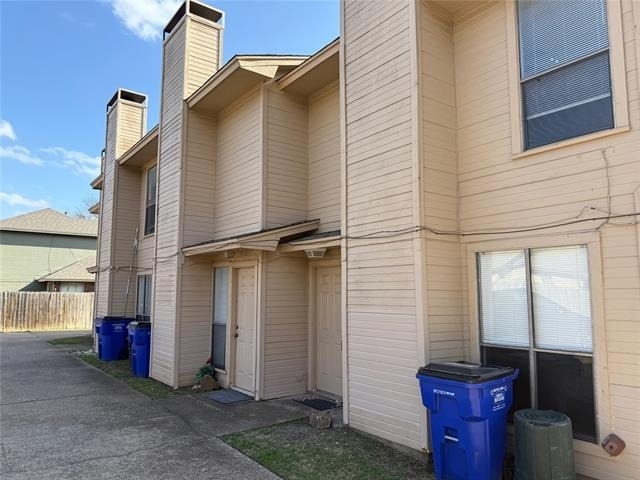 422 W 4th Street - Photo 18