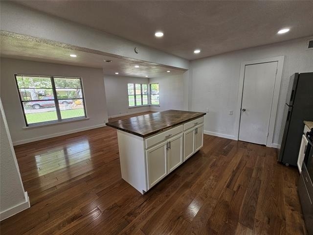 2402 Housley Drive - Photo 4