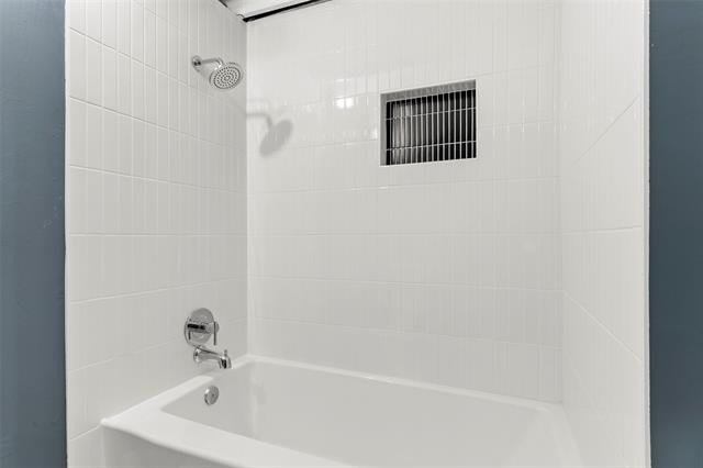 306 S Walton Street - Photo 15