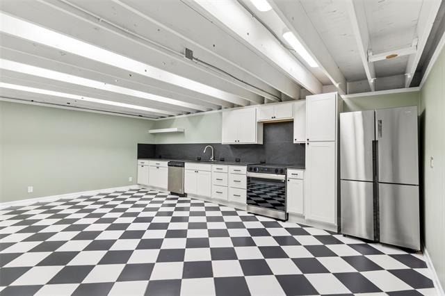 306 S Walton Street - Photo 6