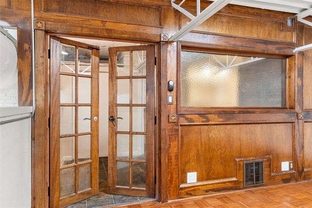 306 S Walton Street - Photo 19