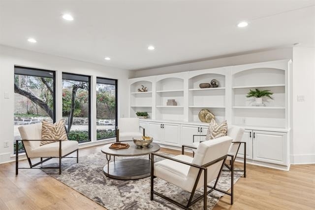 7420 Royal Lane - Photo 11