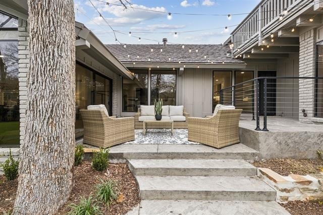 7420 Royal Lane - Photo 10