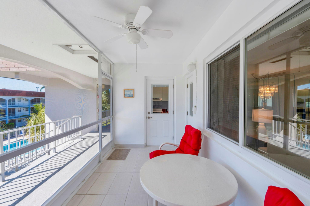 581 Blue Heron Drive - Photo 4