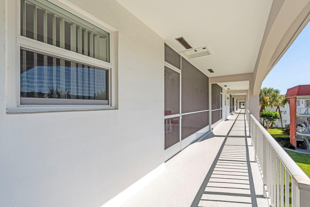 581 Blue Heron Drive - Photo 2