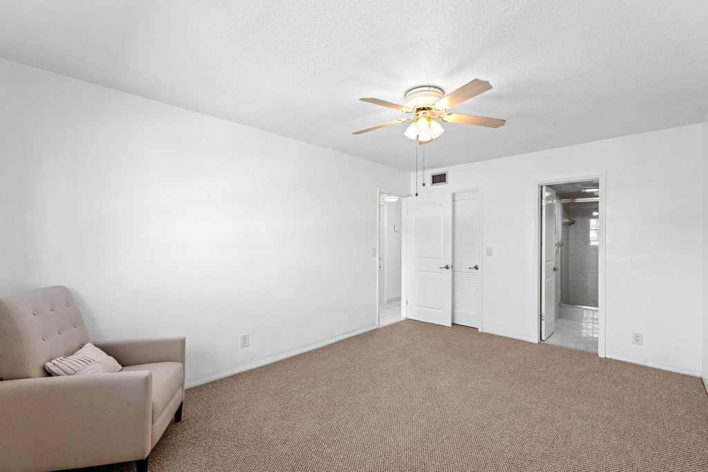 581 Blue Heron Drive - Photo 15