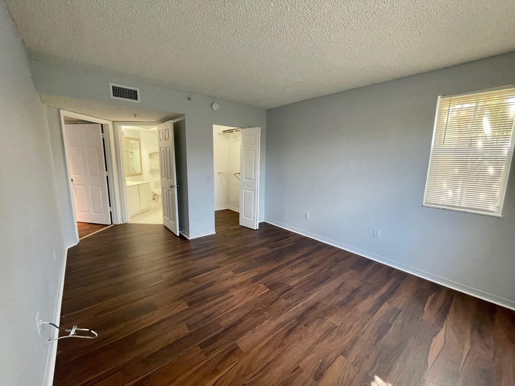 9615 Nw 1st Court - Photo 5