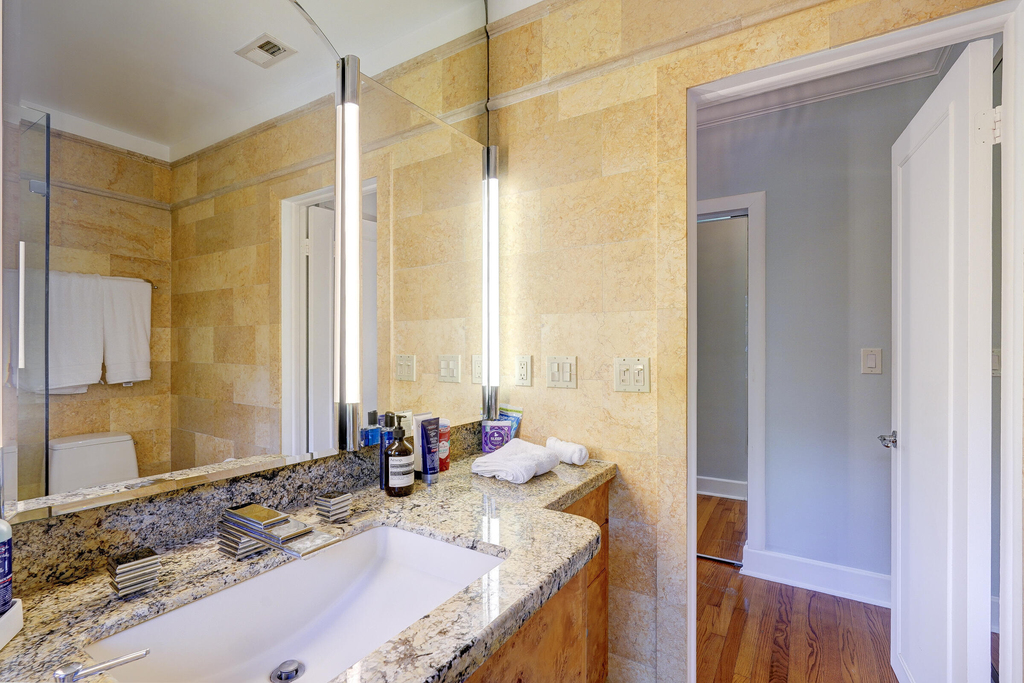 411 26th Street - Photo 14