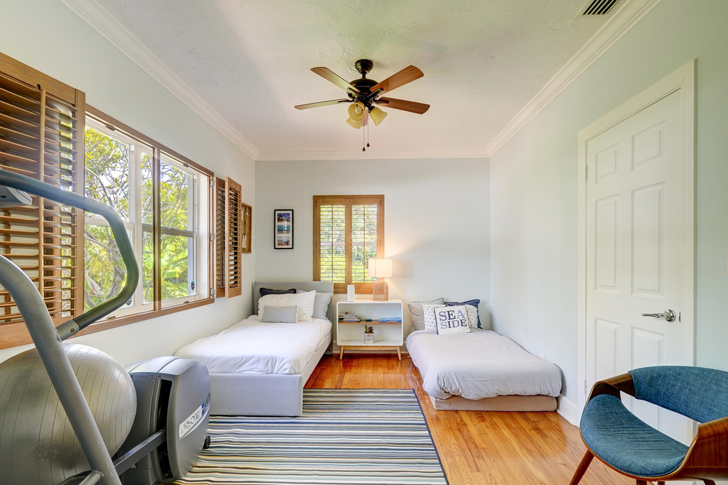 411 26th Street - Photo 32