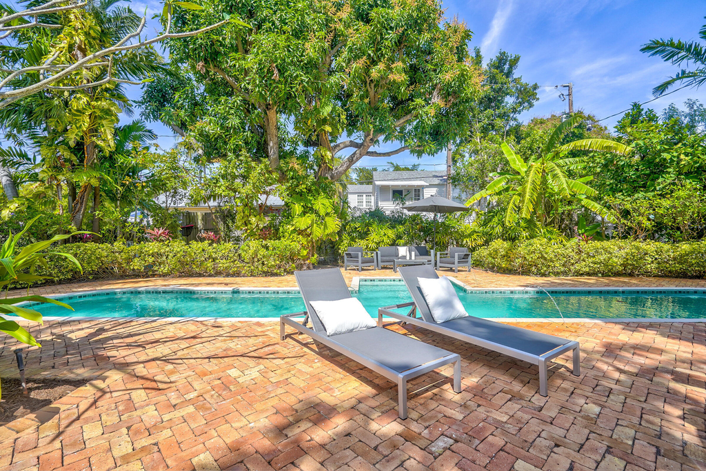 411 26th Street - Photo 43