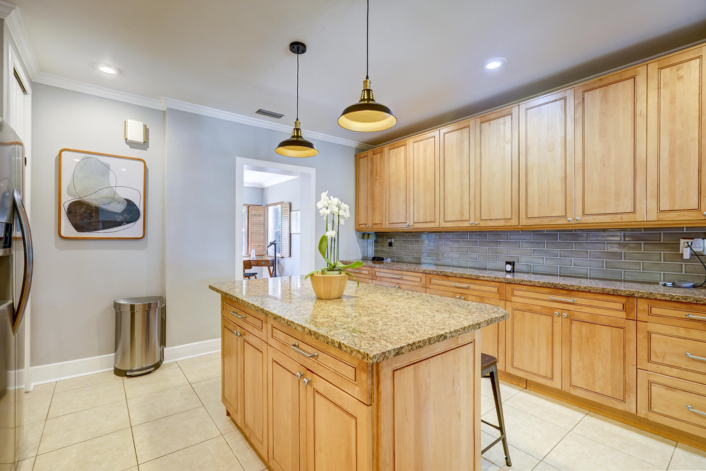 411 26th Street - Photo 17