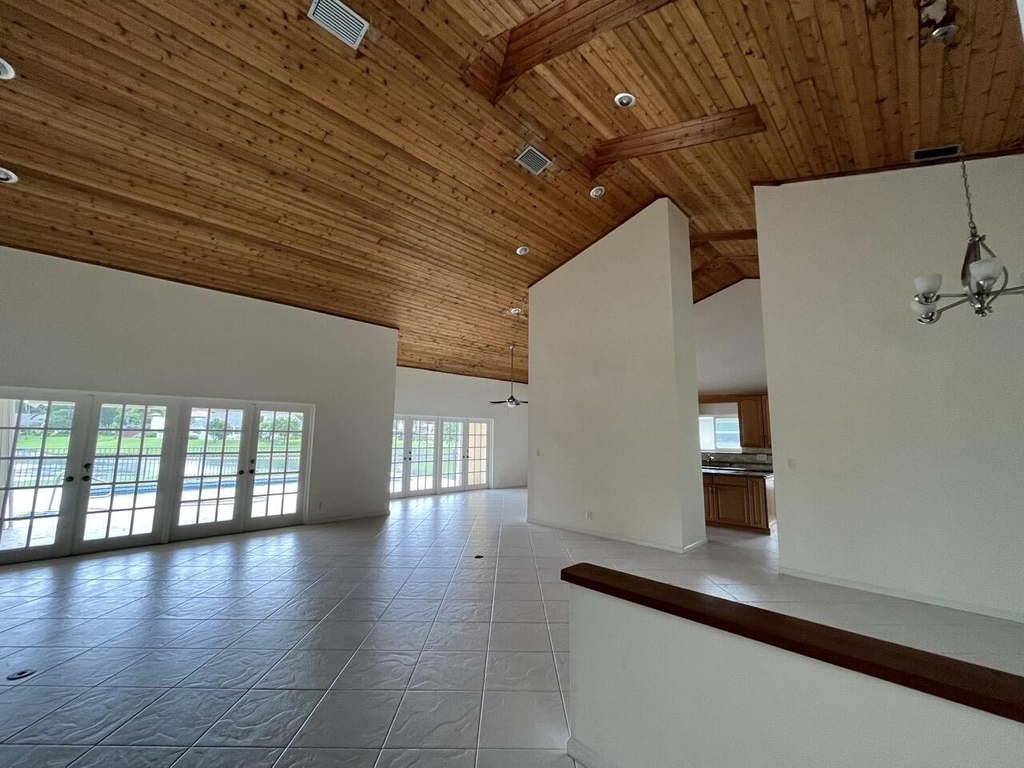 4020 Nw 24th Ter Terrace - Photo 5