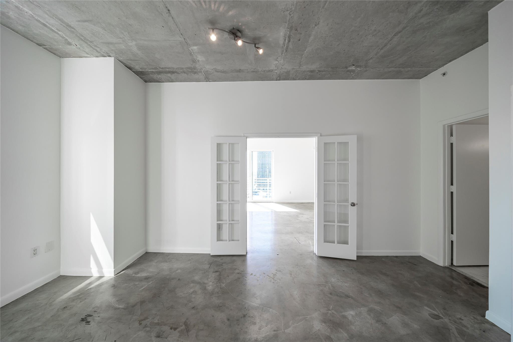 234 Ne 3rd Street - Photo 16