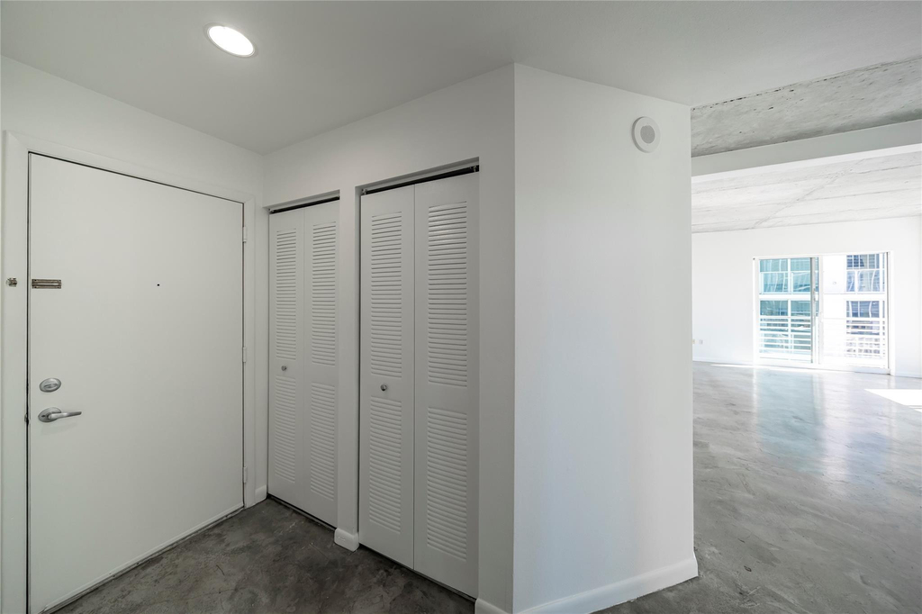 234 Ne 3rd Street - Photo 5