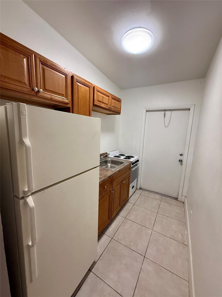 424 Nw 15th Terrace - Photo 8