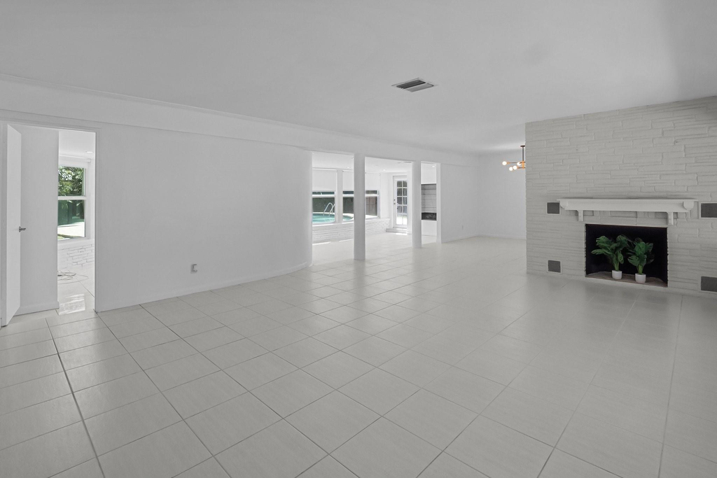 2608 Ne 12th Street - Photo 8