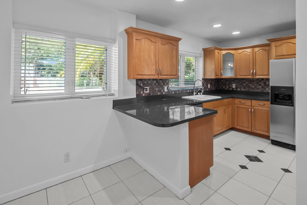 2608 Ne 12th Street - Photo 17