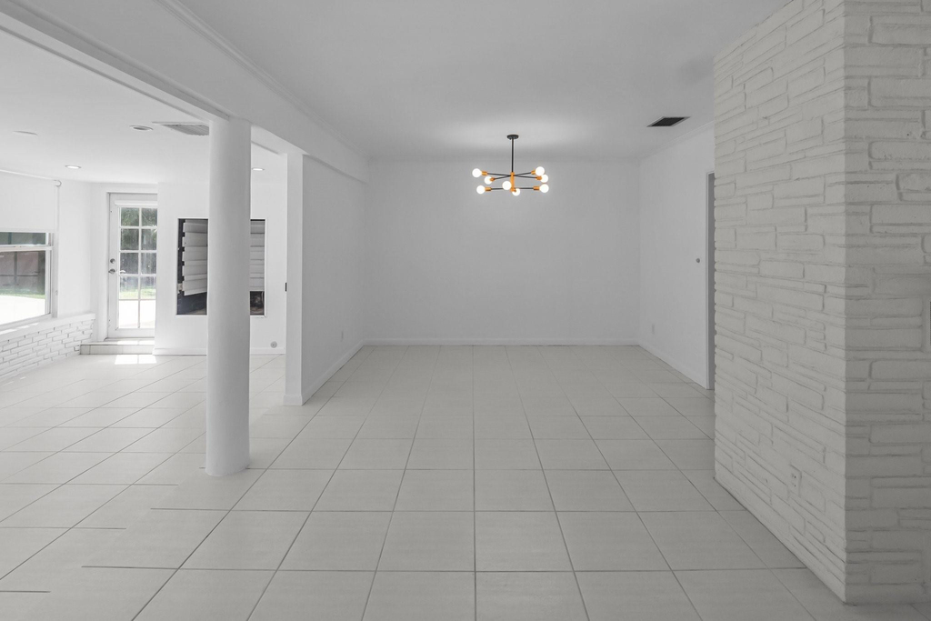 2608 Ne 12th Street - Photo 9