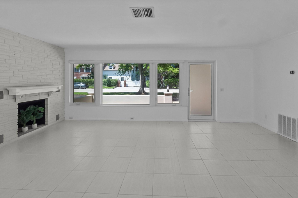 2608 Ne 12th Street - Photo 13