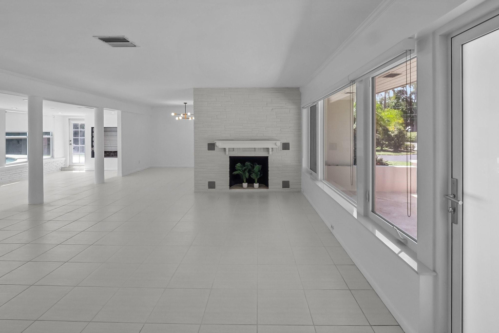 2608 Ne 12th Street - Photo 5