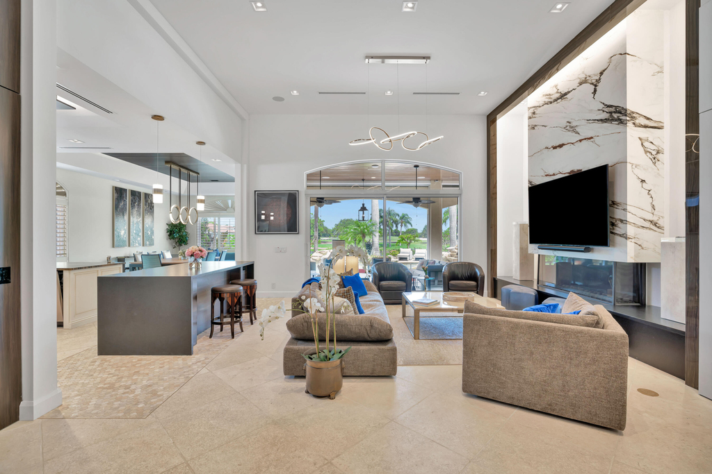 186 Golf Village Boulevard - Photo 7