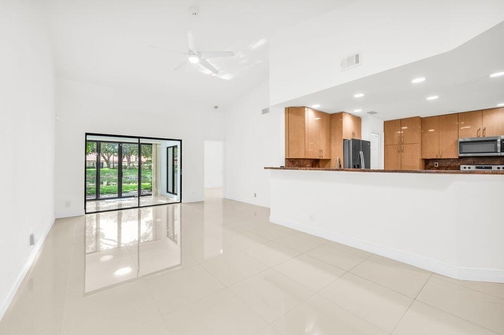 65 Centennial Court - Photo 6