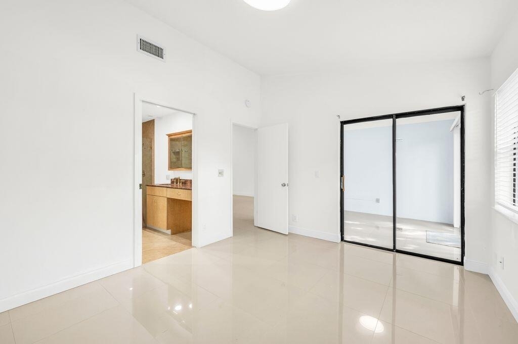 65 Centennial Court - Photo 11