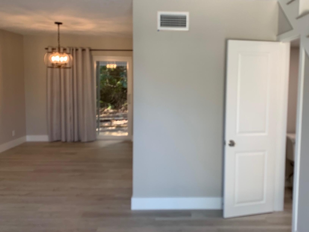4220 Ne Indian River Dr. Drive - Photo 3