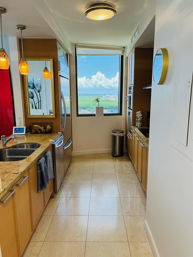 16275 Collins Avenue - Photo 8