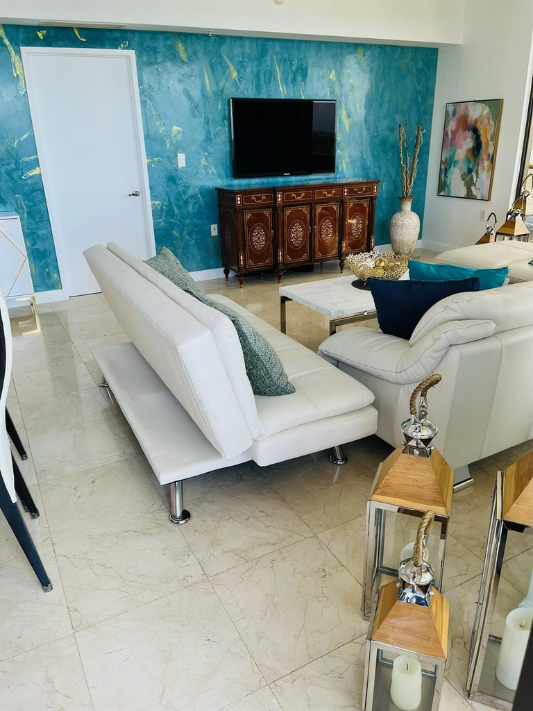 16275 Collins Avenue - Photo 3