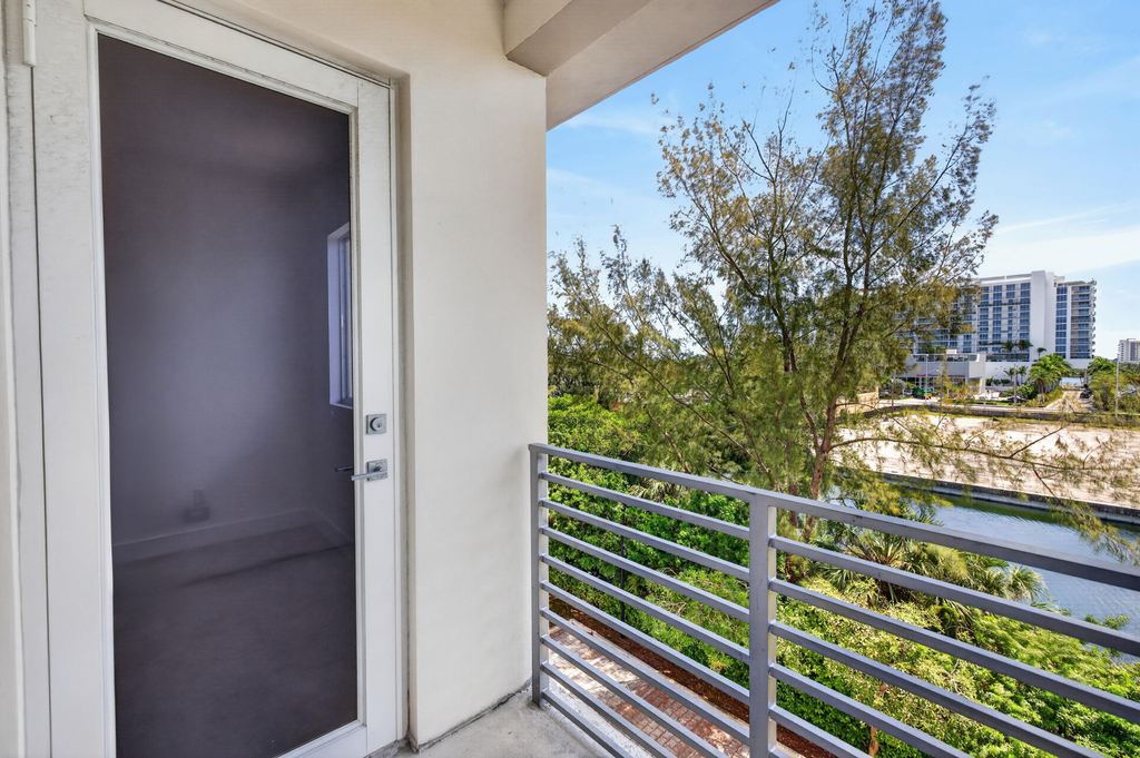 1044 Ne 18th Avenue - Photo 37