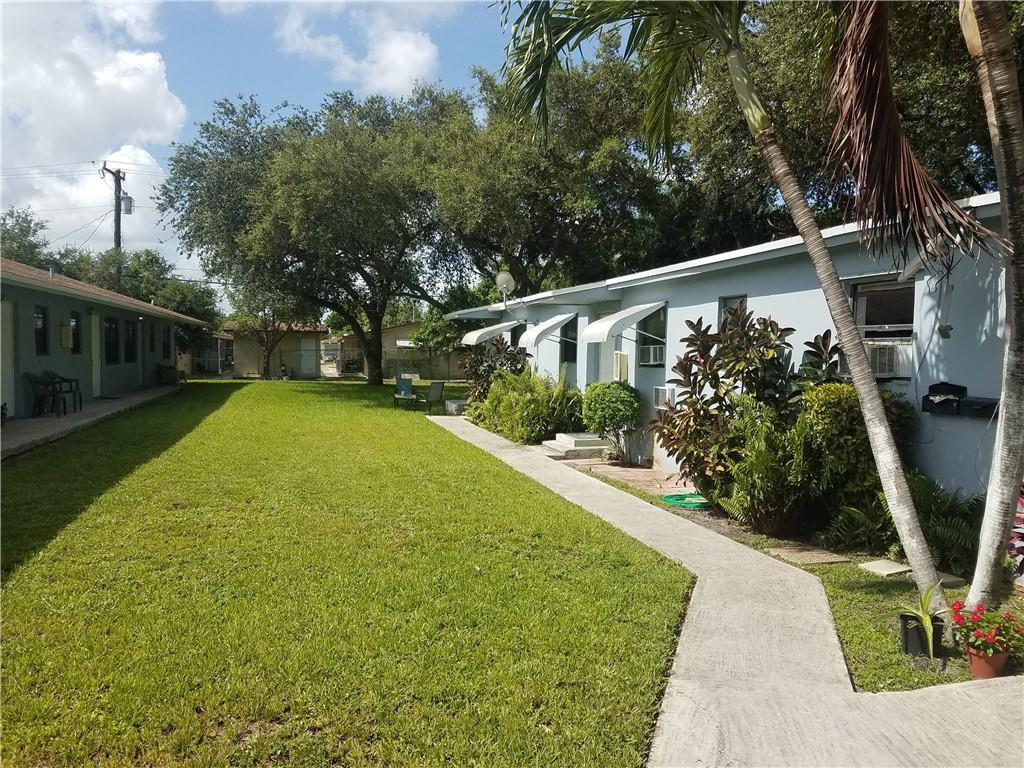 2318 Van Buren Street - Photo 3