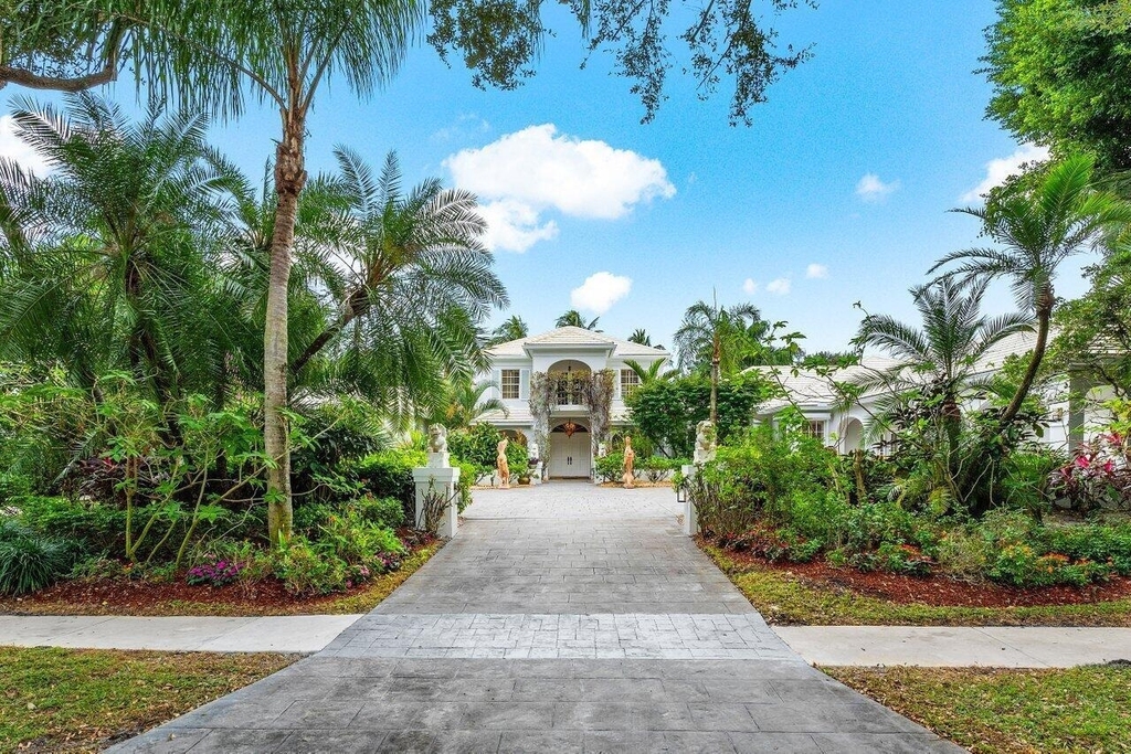 2540 Fairway Island Drive - Photo 1