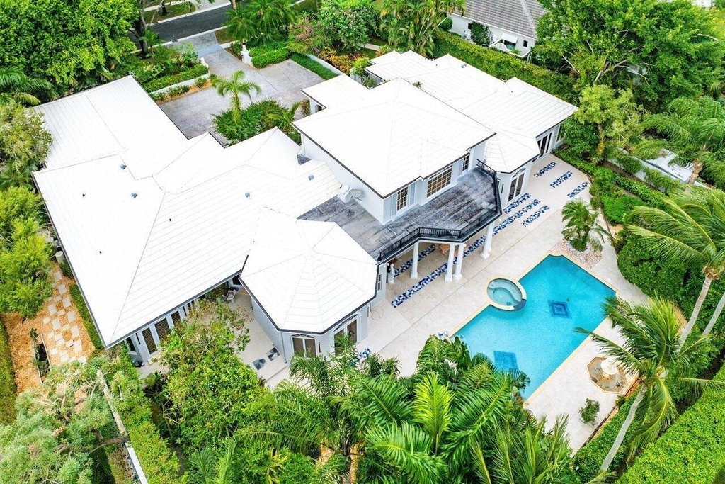 2540 Fairway Island Drive - Photo 39