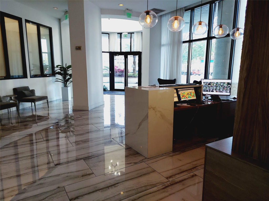 100 N Federal Highway - Photo 32