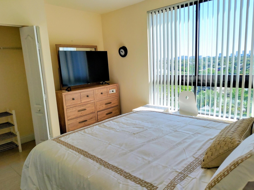 100 N Federal Highway - Photo 14