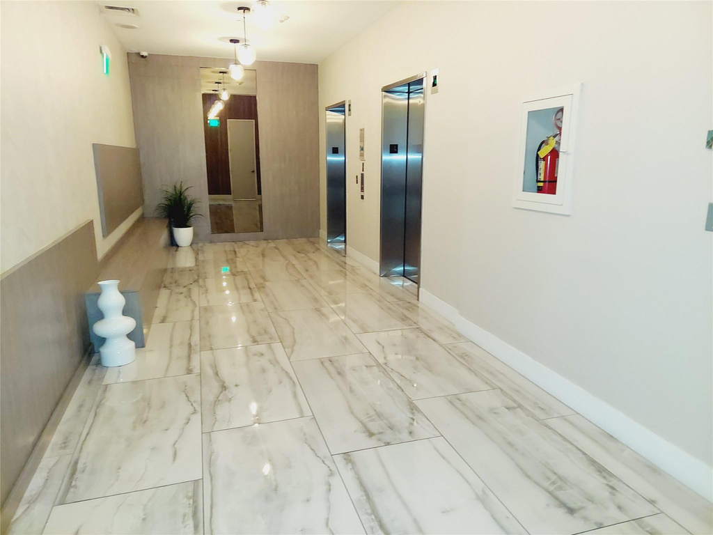 100 N Federal Highway - Photo 29