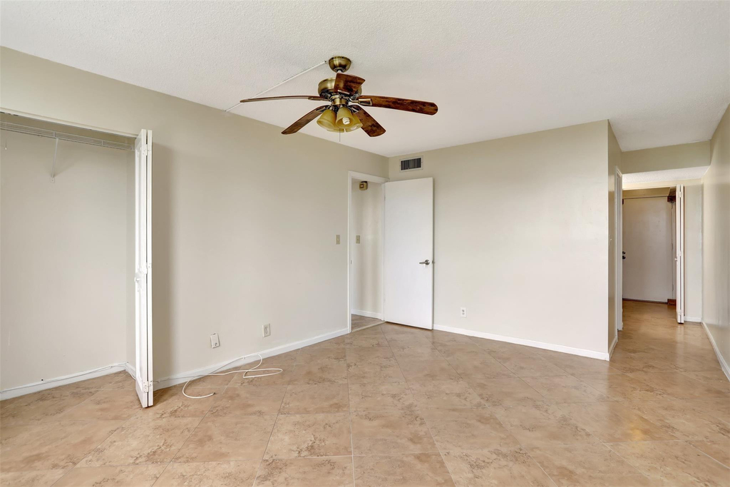 6921 Environ Boulevard - Photo 16