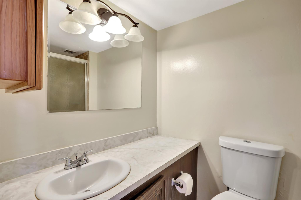 6921 Environ Boulevard - Photo 10
