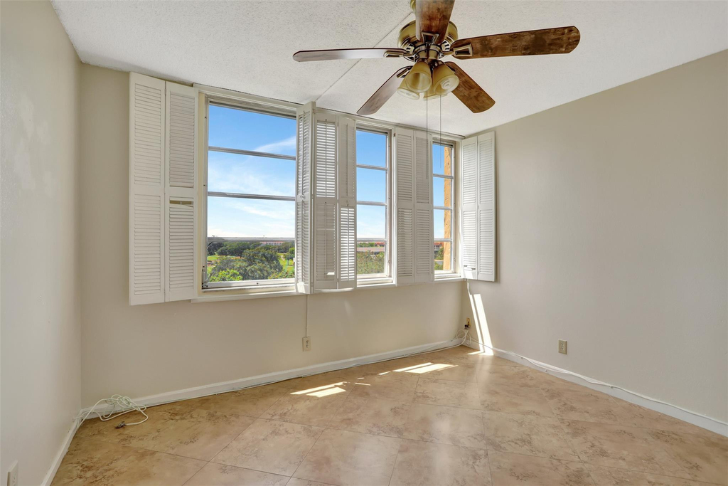 6921 Environ Boulevard - Photo 13