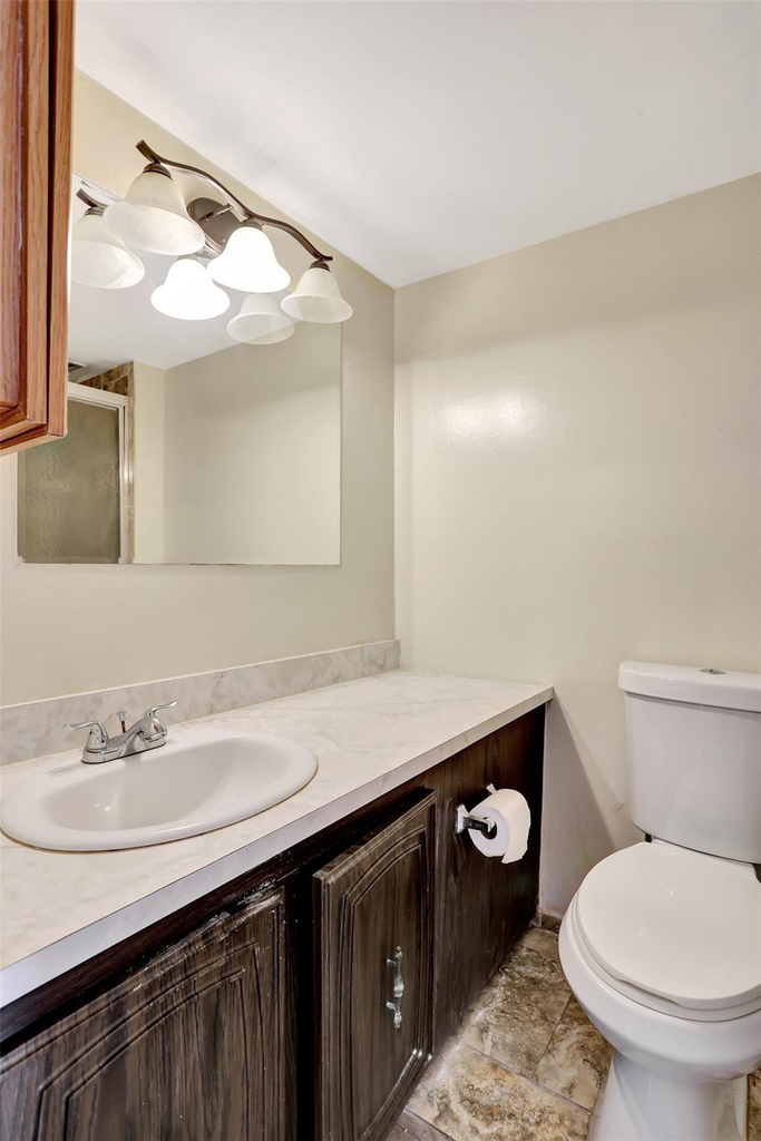 6921 Environ Boulevard - Photo 11