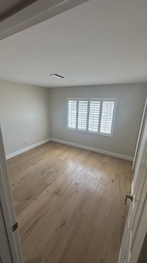2704 Cardinal Drive - Photo 7