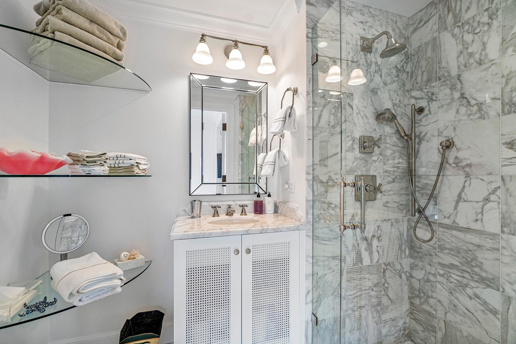 150 Bradley Place - Photo 8