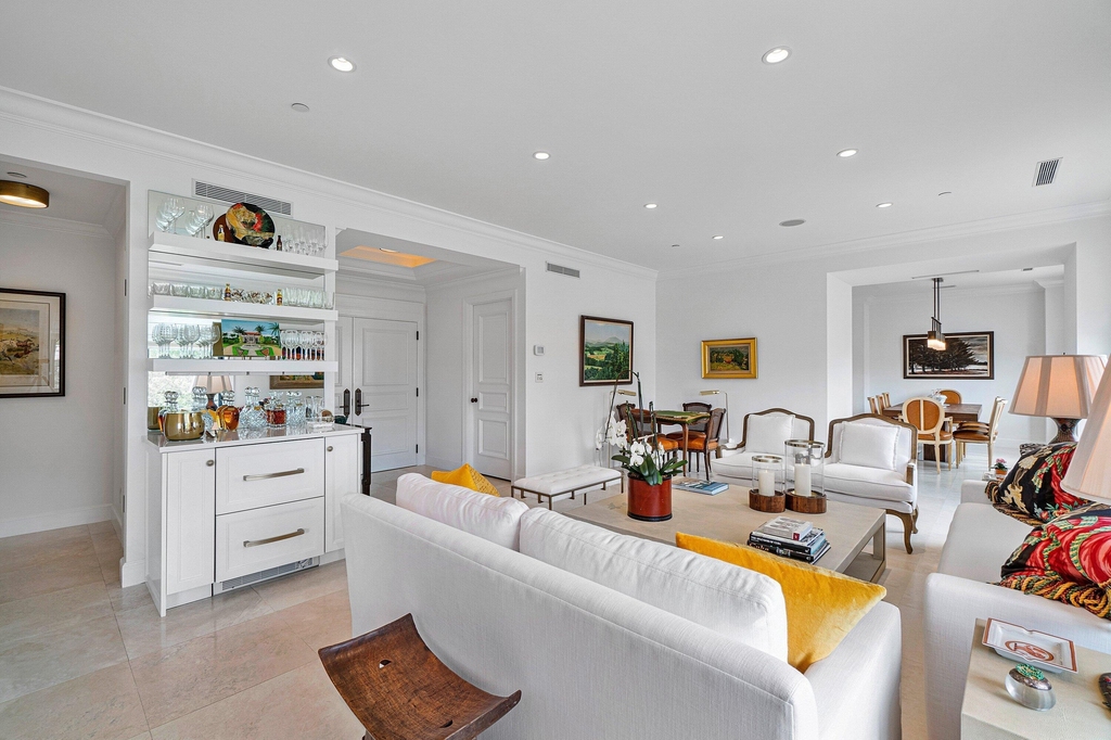 150 Bradley Place - Photo 2