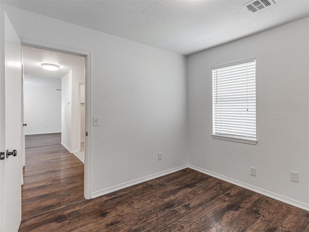 1608 Nw 7th Street - Photo 24
