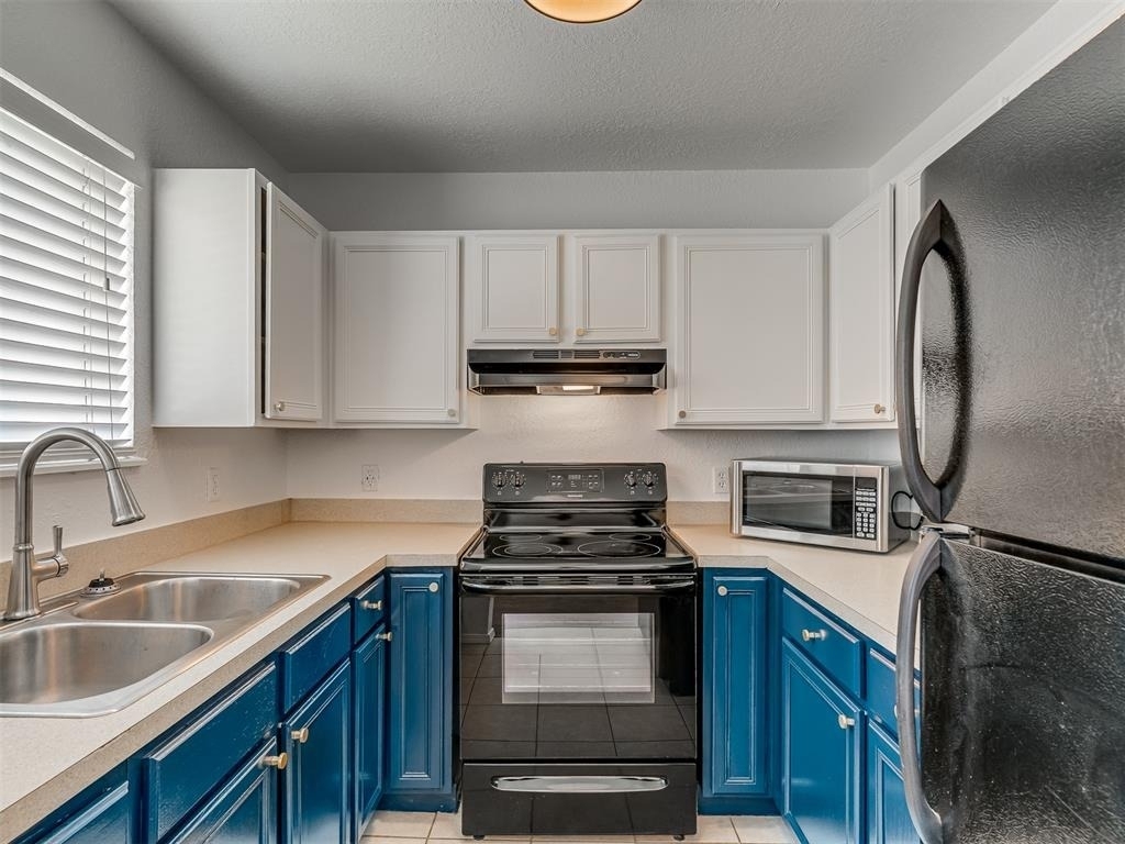 1608 Nw 7th Street - Photo 9
